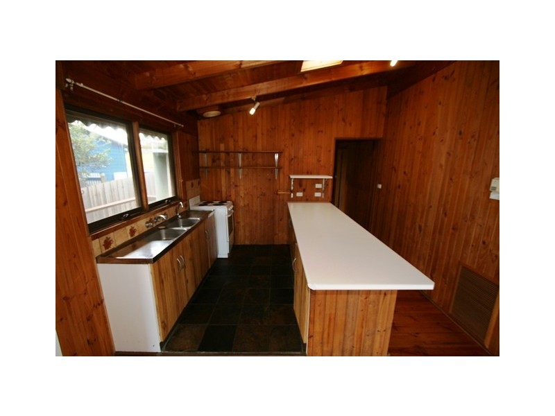 86 Red Rocks Road, Cowes VIC 3922