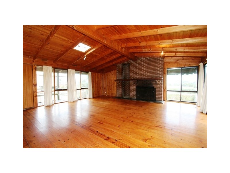 86 Red Rocks Road, Cowes VIC 3922