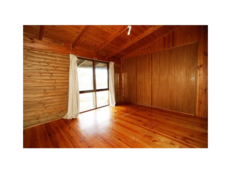 86 Red Rocks Road, Cowes VIC 3922