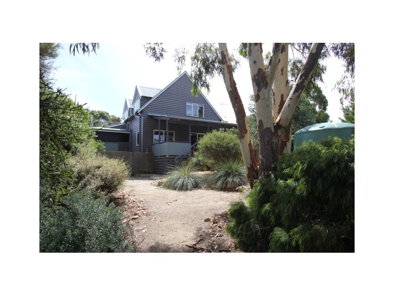 1 Sun Court, Sunset Strip VIC 3922