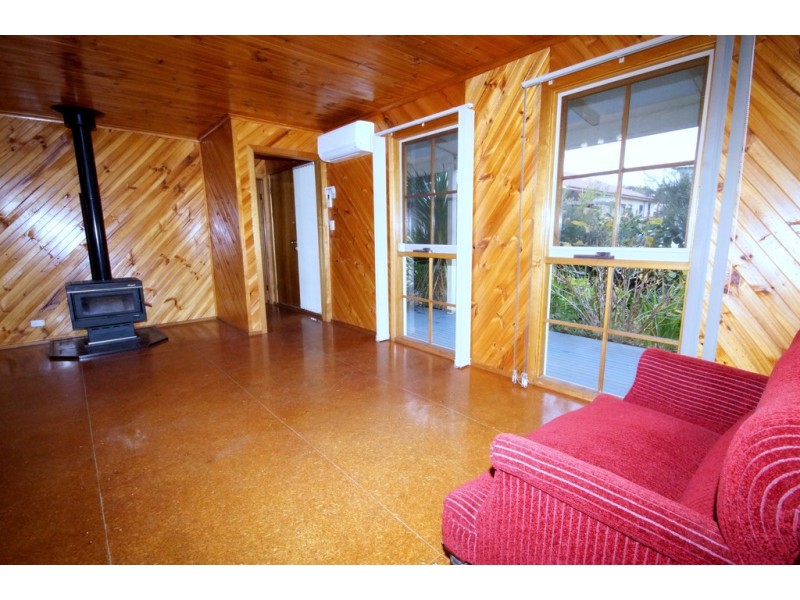40 Galleon Crescent, Sunset Strip VIC 3922