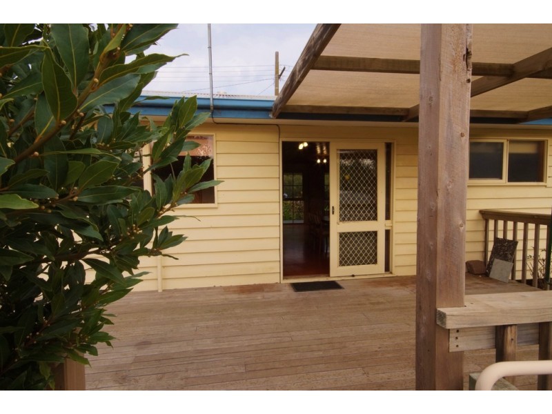40 Galleon Crescent, Sunset Strip VIC 3922