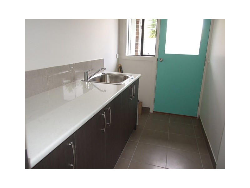 3 Meldrum Crt, Cowes VIC 3922