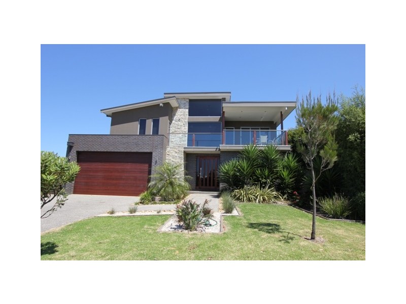 3 Anthony Court, Cowes VIC 3922