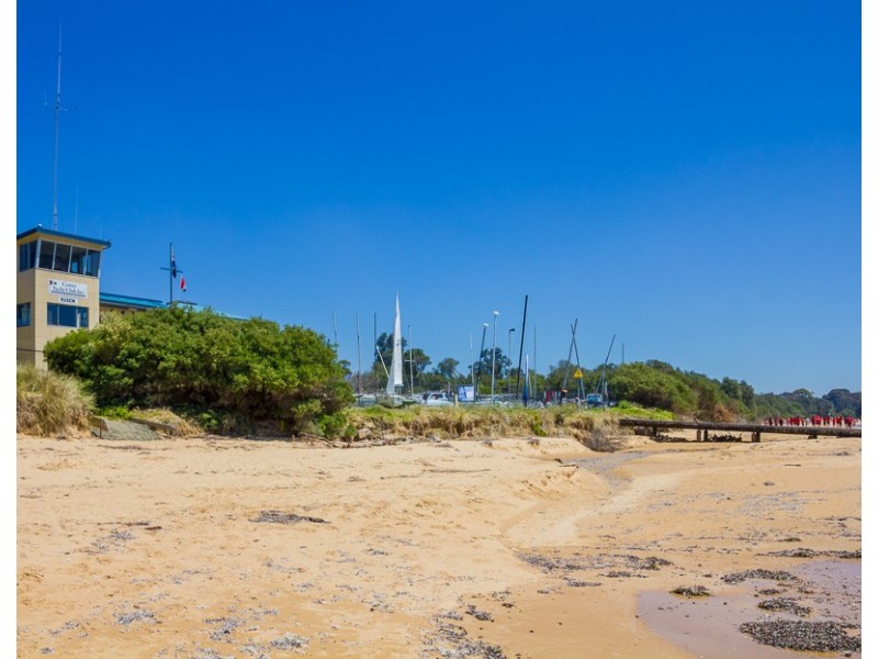 2 Vaughan Street, Cowes VIC 3922