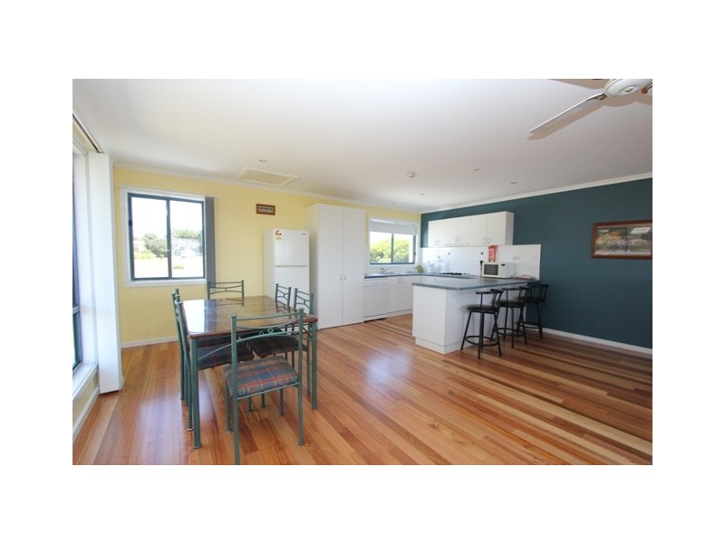 131 Phillip Island Road, Surf Beach VIC 3922