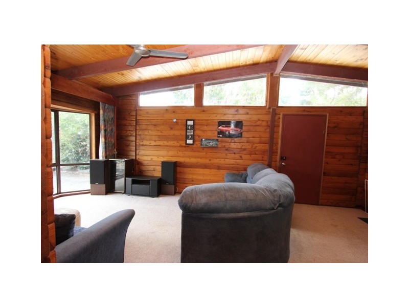 33 Hastings Street, Rhyll VIC 3923