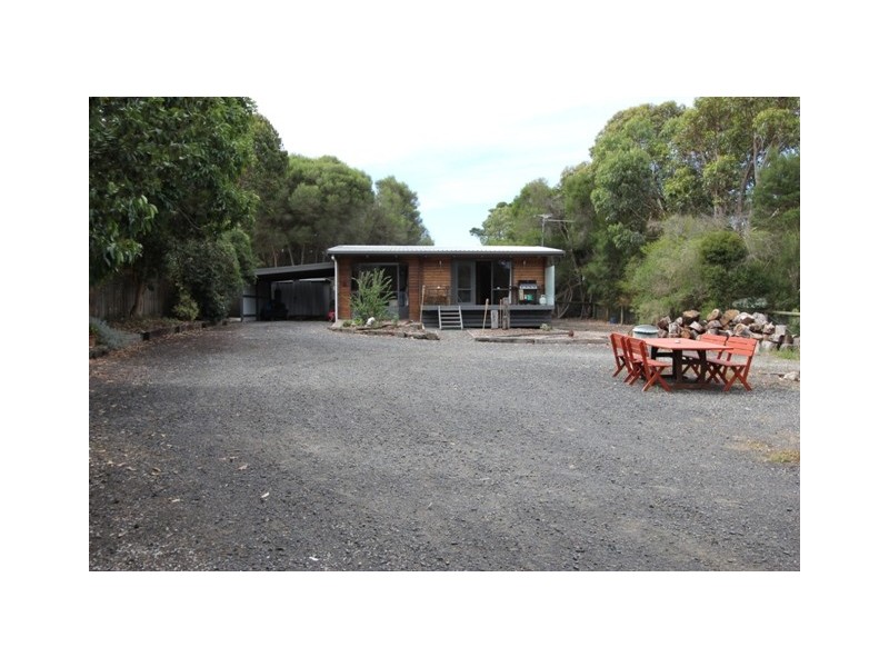 33 Hastings Street, Rhyll VIC 3923