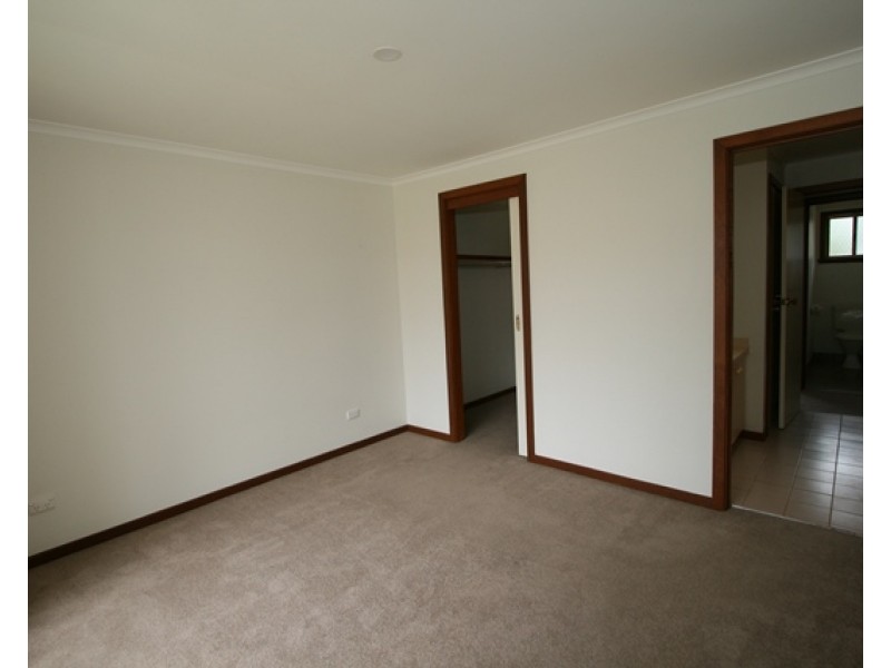 8/16-18 Church St, Cowes VIC 3922