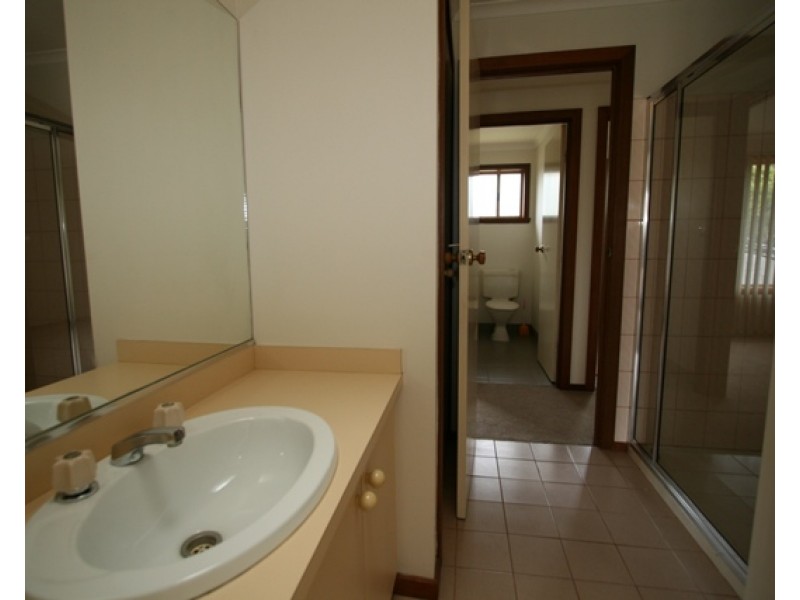 8/16-18 Church St, Cowes VIC 3922