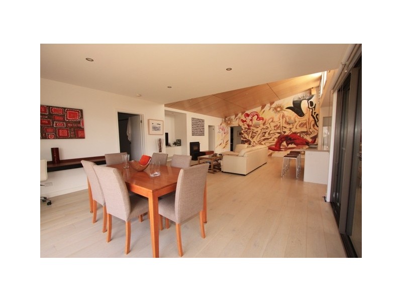 8 Bayview Avenue, Surf Beach VIC 3922