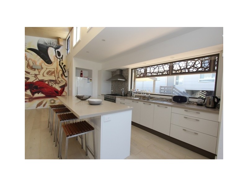 8 Bayview Avenue, Surf Beach VIC 3922