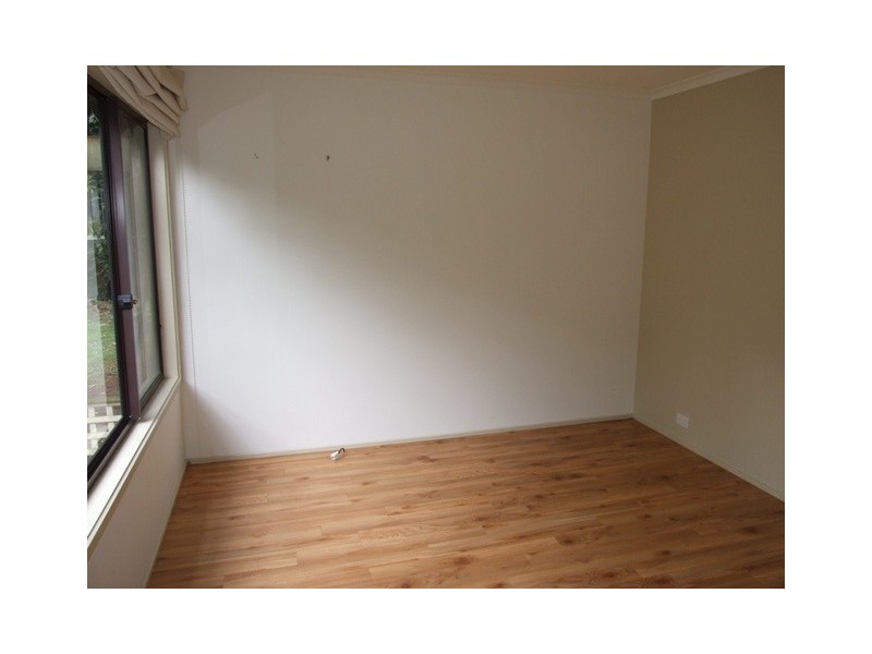 24 Grandview Grove, Cowes VIC 3922