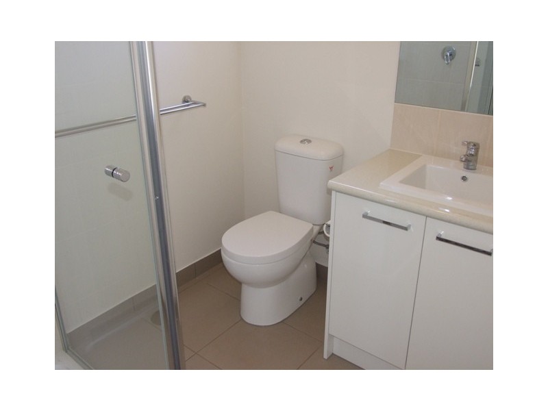 2 Silverstone Drive, Cowes VIC 3922