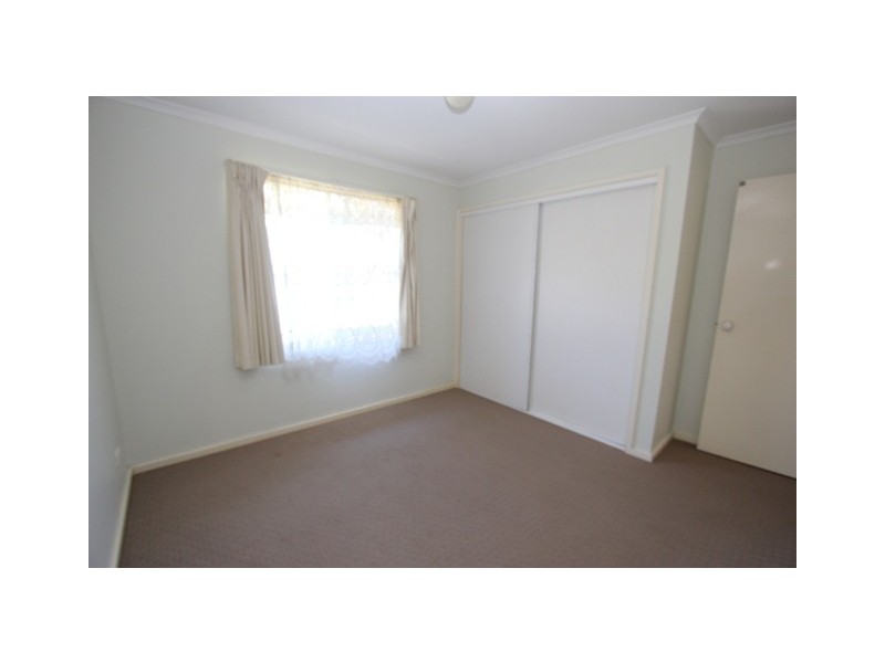 2/2 Highland Avenue, Cowes VIC 3922