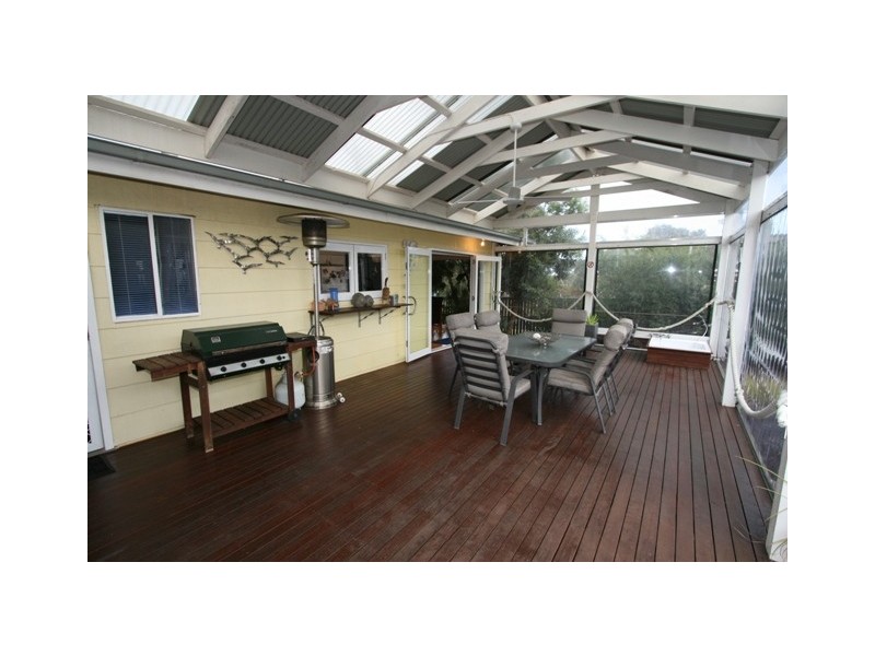 600 Settlement Road, Cowes VIC 3922