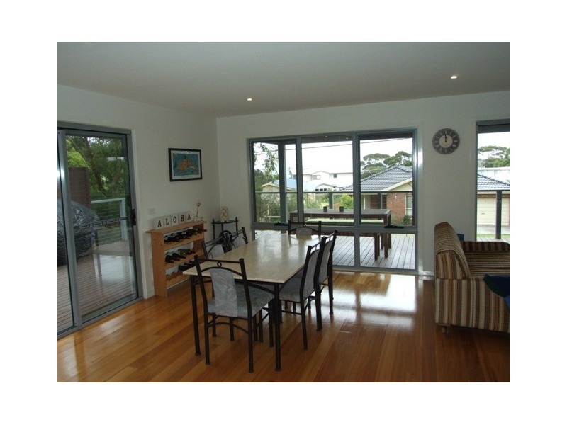 8 Aloha Drive, Ventnor VIC 3922