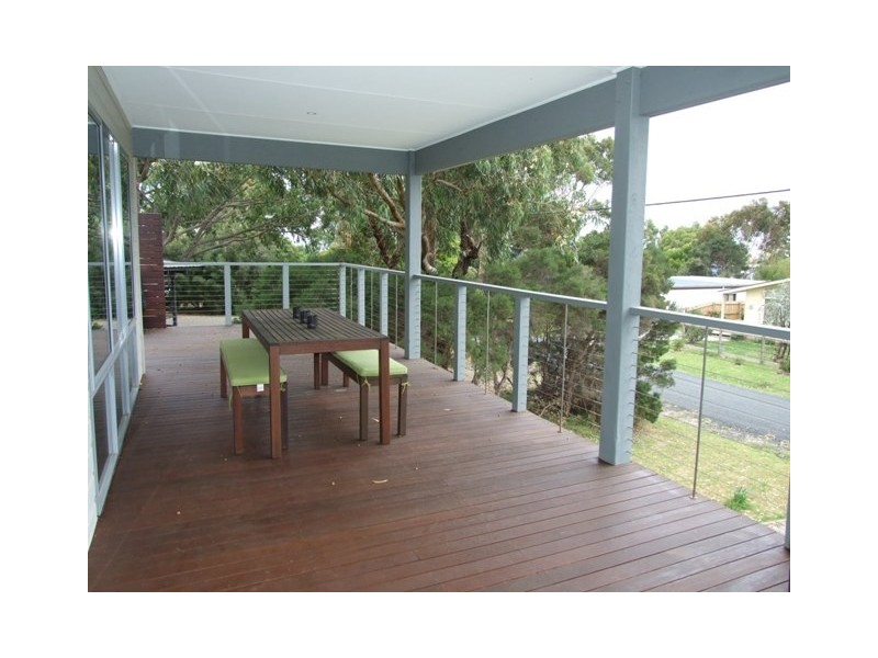8 Aloha Drive, Ventnor VIC 3922