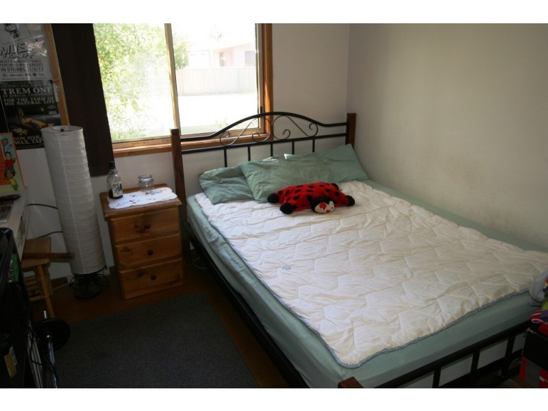 24 Lansell Road, Cowes VIC 3922