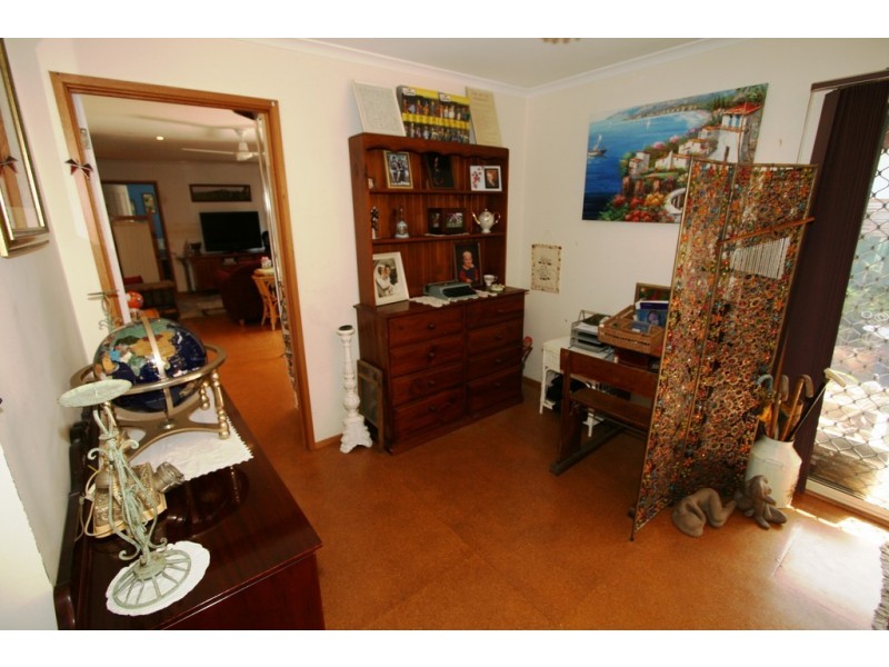 24 Lansell Road, Cowes VIC 3922