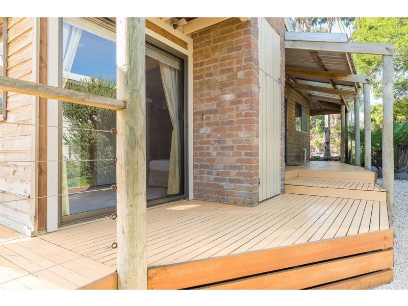 10 San Remo Crescent, Sunset Strip VIC 3922