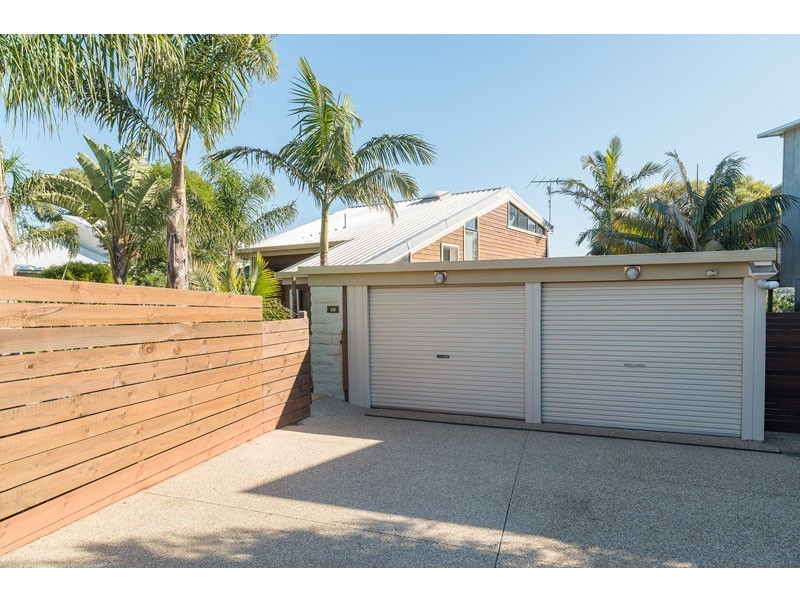 10 San Remo Crescent, Sunset Strip VIC 3922