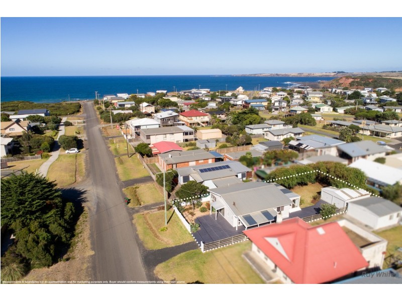 36 Sunderland Bay Road, Sunderland Bay VIC 3922