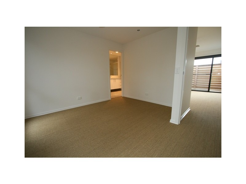 2/5 Wynne Road, San Remo VIC 3925