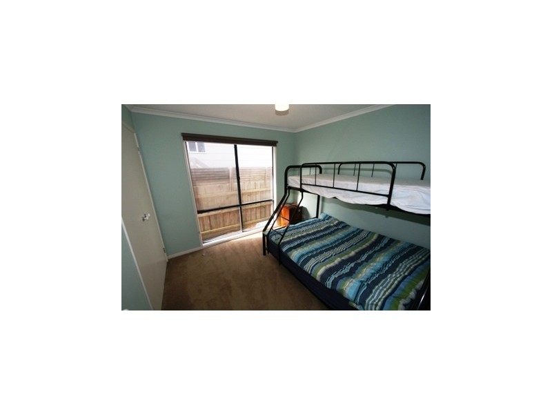 32 Ti-Tree Drive, Cowes VIC 3922