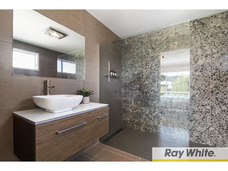 27 Broadwater Avenue, Cape Woolamai VIC 3925