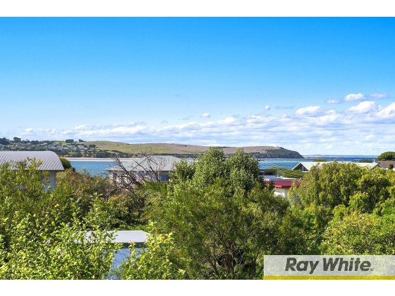 27 Broadwater Avenue, Cape Woolamai VIC 3925