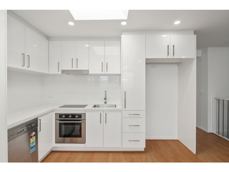 8/232 Settlement Road, Cowes VIC 3922