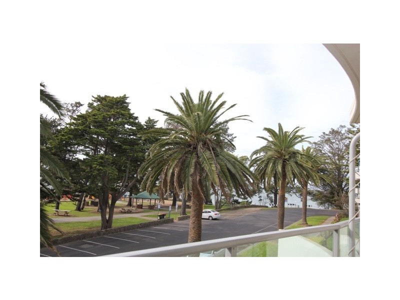 243/2-3 The Esplanade, Cowes VIC 3922