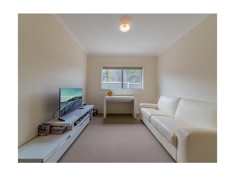 1 Gemma Street, Sunderland Bay VIC 3922