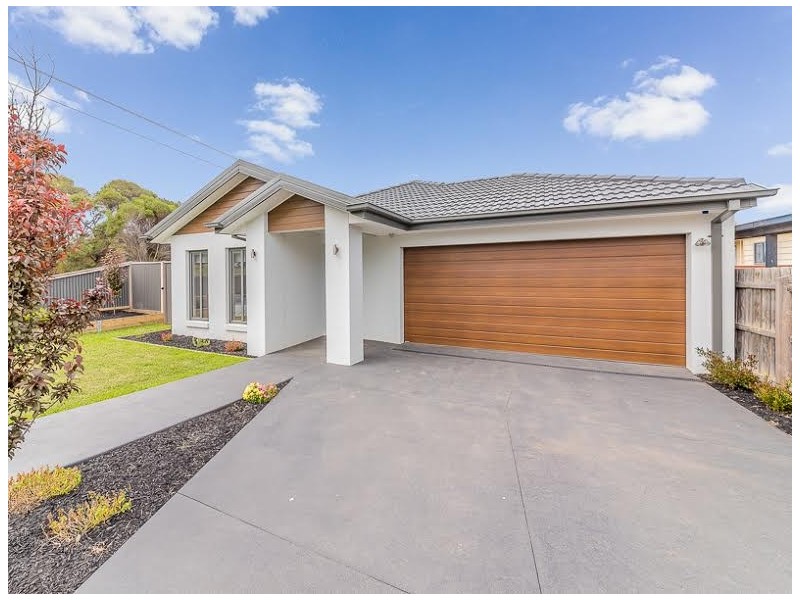 1 Gemma Street, Sunderland Bay VIC 3922