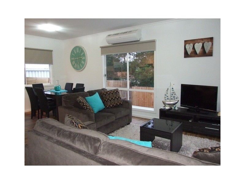 20a Bermagui Crescent, Sunset Strip VIC 3922