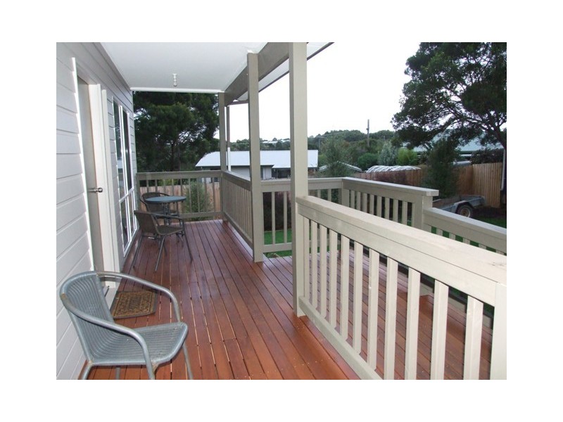 20a Bermagui Crescent, Sunset Strip VIC 3922