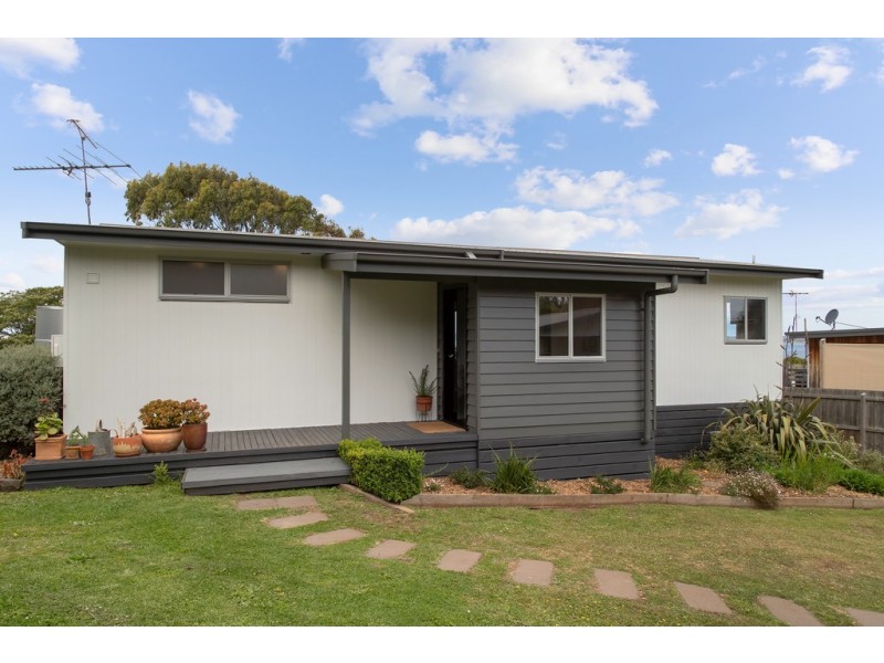 27a Wolfenden Street, Rhyll VIC 3923