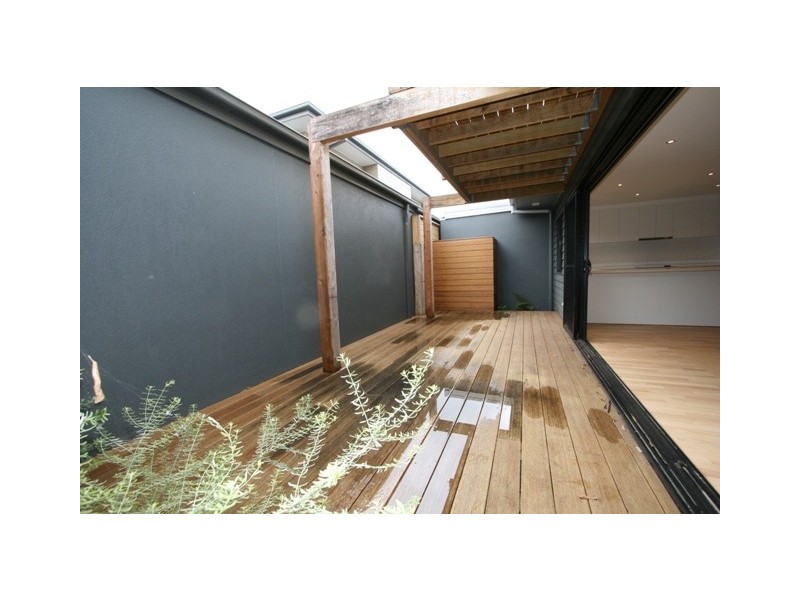 2/5 Wynne Road, San Remo VIC 3925