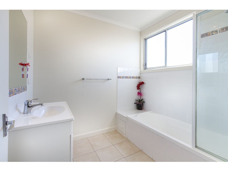 29 Phillip Island Road, Newhaven VIC 3925