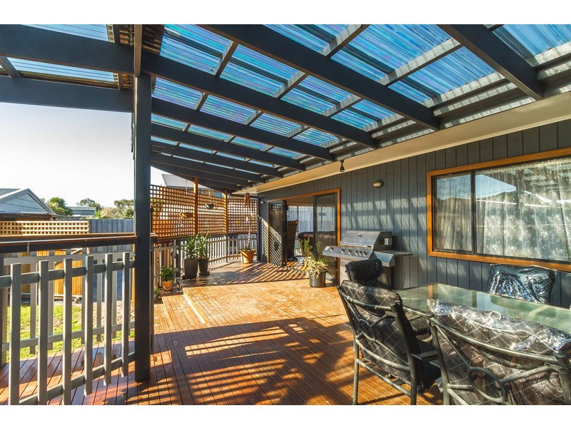 29 Phillip Island Road, Newhaven VIC 3925