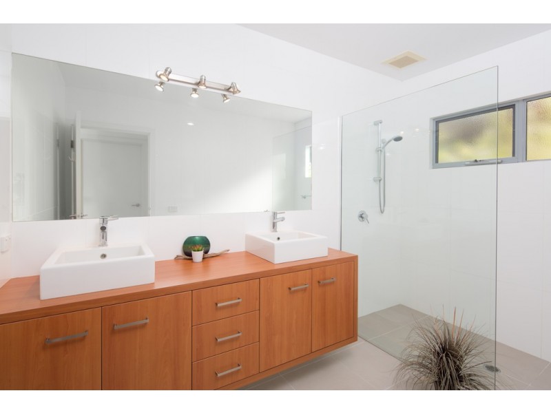 61 Marlin Street, Smiths Beach VIC 3922