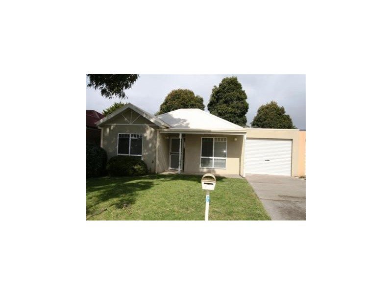 6 Crammond Road, Cowes VIC 3922