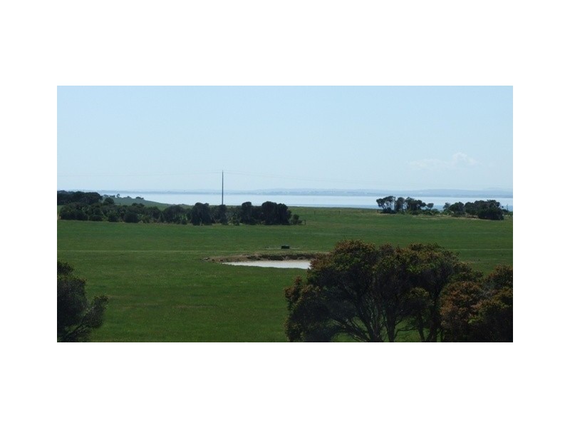 47 Phillip Island Road, Surf Beach VIC 3922