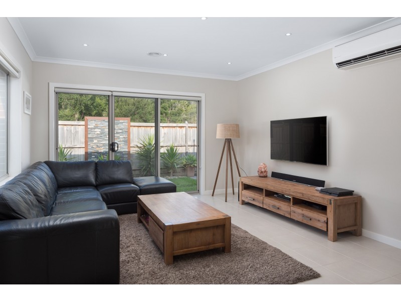 7 Blossom Road, Cowes VIC 3922