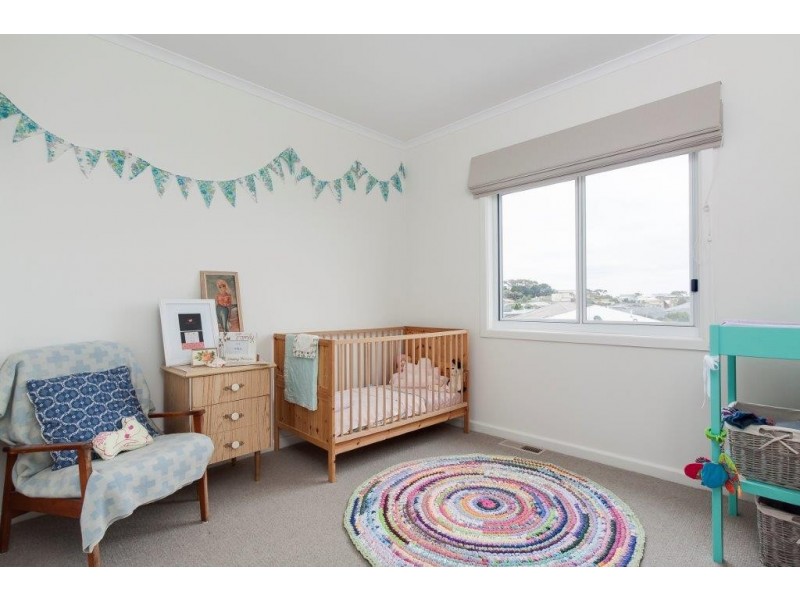 12 Echidna Grove, Cowes VIC 3922
