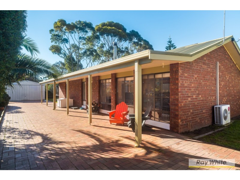 26 Outlook Drive, Cowes VIC 3922