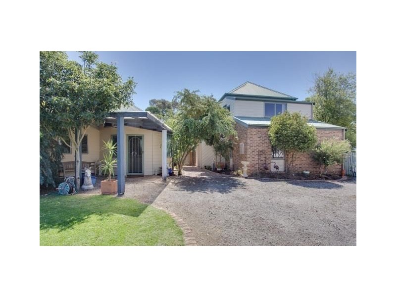 12 West Court, Cowes VIC 3922