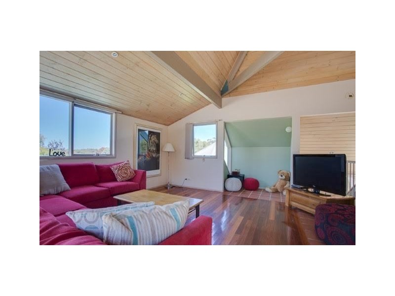 12 West Court, Cowes VIC 3922