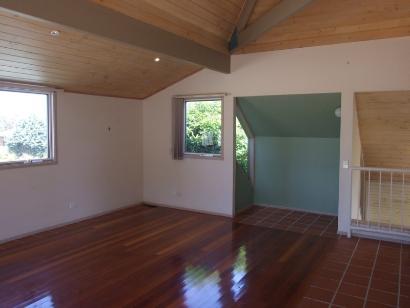 12 West Court, Cowes VIC 3922